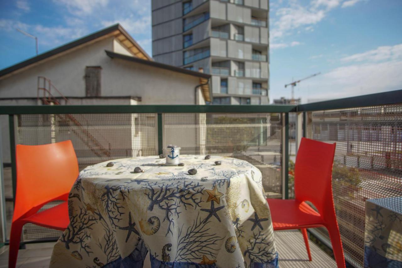 Quito Residence Movida E Spiaggia Lido di Jesolo Exterior foto